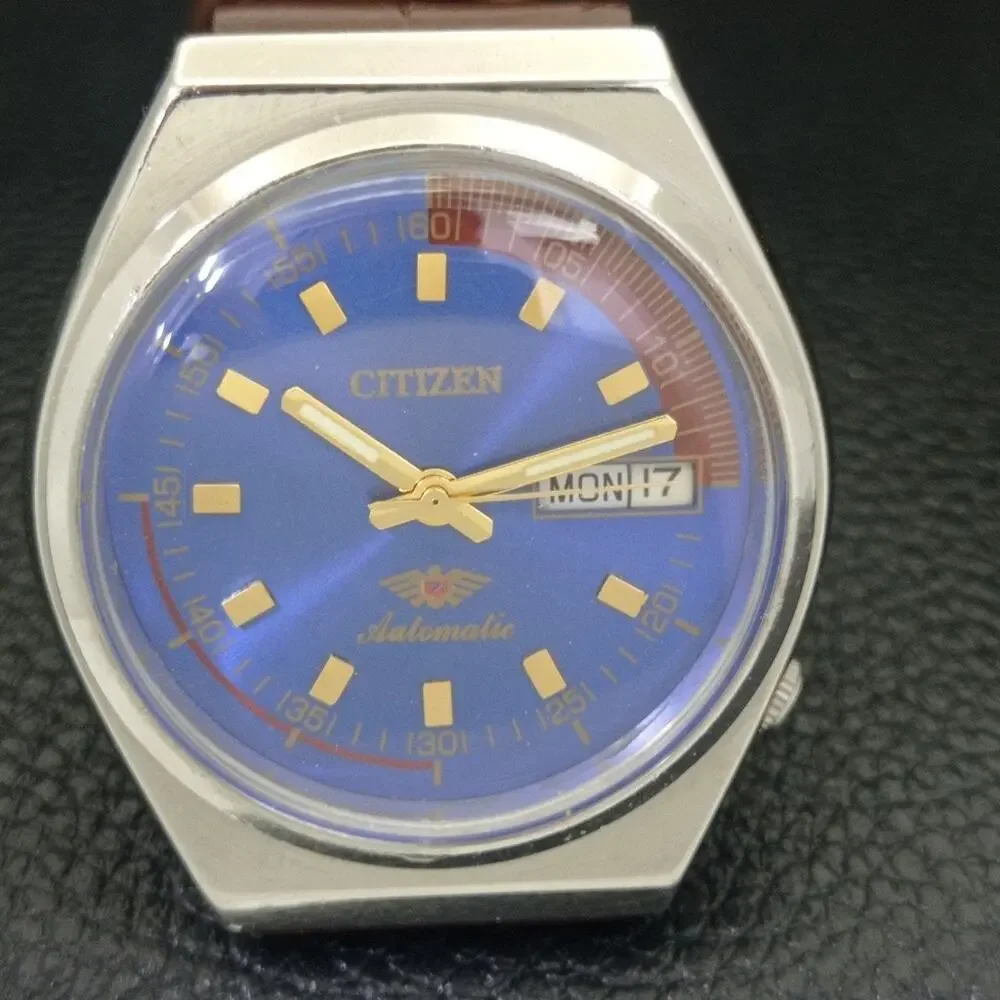 Vintage 1978 Citizen Automatic Mens Silver Watch W/daydate & Blue accents